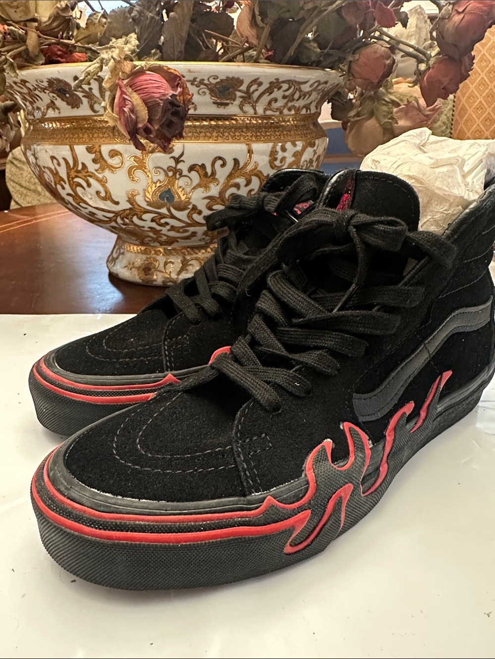 #64 Brand new Vans SK8 Flame Hi Top Sneakers
